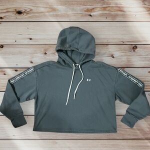 SOLD Under Armour Women's Cropped Hoodie Sweatshirt Sage Green Large
